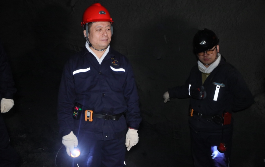 鮑衍勝到振興礦調(diào)研檢查工作